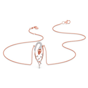 Collar Ovalado con Diamantes en Forma de Flor, con Capullo Esculpido en Oro Rosa y Diseño de Racimo de Brillos en Cascada - Product Image 1