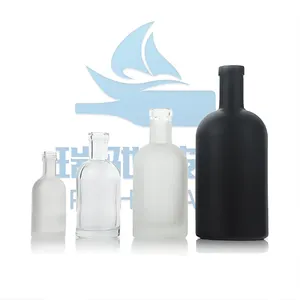 Hot Selling 500ml 750ml 1000ml Bottles For Vodka Whisky Liquor Glass Bottle 700ml 750ml Vodka Glass Bottle