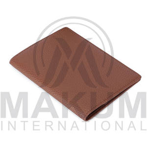 MAKUM INTERNATIONAL - Tarjetero de Cuero para Pasaporte, Cartera de Viaje Resistente al Agua, Ecológica, Unisex, Plegable y Personalizable - Product Image 3