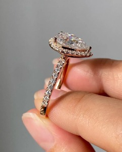 Anillo de Compromiso Afar Jewels con Diamante Cultivado en Laboratorio de 3 Quilates en Forma de Pera, Certificado IGI, Halo Oculto, Oro Sólido, Anillo de Promesa de Lujo para Aniversario o Fiesta - Product Image 3