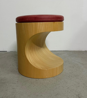Tabouret en bois courbé avec coussin en cuir rouge, siège rond, repose-pieds moderne en forme de C, tabouret de bar, mobilier directement de l'usine