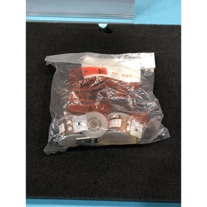 Lote de 3 Resortes de Fuerza Constante V25-000045-0, 180997 - Equipos y Piezas de Semiconductores de Confianza de Tradicción Global - Product Image 1