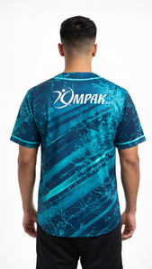 Camiseta de béisbol con estampado completo y acabado de sublimación premium, ideal para equipos deportivos y marcas de estilo de vida. - Product Image 2