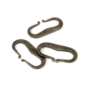 Allume-feu en acier au carbone pour le camping en plein air, construction durable en acier au carbone, design léger et confortable - Product Image 1