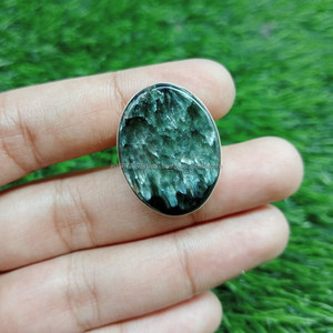 Bague ovale bohème naturelle faite à la main en argent sterling 925 bijoux séraphinite pour femmes idée cadeau de fête d'anniversaire - Product Image 4