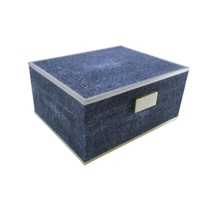 Alta calidad al por mayor cerradura de borde de latón 0,24x0,19x0,1 MDF Shagreen terciopelo Vietnam origen Faux Shagreen joyero de lujo - Product Image 4