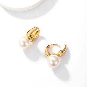 Orecchini Pendenti Semplici con Perle, in Vetro Metallizzato e Rame, Idea Regalo - Product Image 3