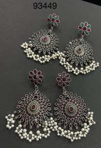 OM Fashion Studio nueva moda antiguo chapado en oro largo Retro colgante alemán plata ligero multifunción pendientes indio - Product Image 6