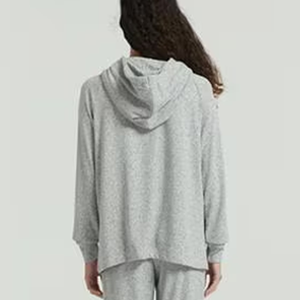 Ensemble deux pièces streetwear personnalisé de haute qualité pour femme : sweat à capuche zippé uni à manches longues et pantalon de survêtement ample à jambes larges - Product Image 3
