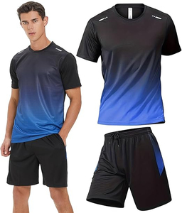 ชุดเสื้อกีฬาผู้ชายลำลองไล่เฉดสีดำแดง พร้อมกางเกงขาสั้นผ้าโพลีเอสเตอร์ถัก แห้งเร็ว เหมาะสำหรับออกกำลังกายในฤดูร้อน - Product Image 5