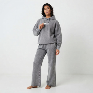 Chándal de dos piezas con lavado ácido y logotipo personalizado para mujer, fabricación de alta calidad, venta al por mayor, hombros caídos de talla grande - Product Image 4