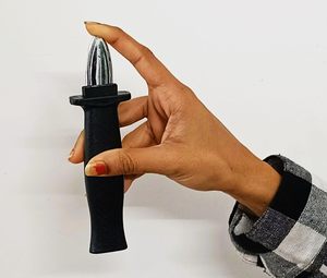 Cuchillo Retráctil de Broma, Cuchillo Mágico de Plástico Seguro para Bromas y Actuaciones en Escenario, Juguete de Broma, Accesorio de Magia de Cerca - Product Image 2