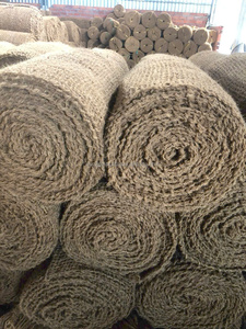 Eco2go Vietnam Filet en fibre de coco durable |   Tissu en fibre de coco naturelle 400-900 GSM pour le contrôle de l'érosion des sols, l'aménagement paysager et l'agriculture - Product Image 6