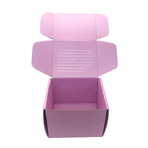 Caja Rígida Personalizada de Cartón Color Marfil, Forma Rectangular, Impresión en Lámina Dorada, Empaque de Regalo de Alta Gama, Forro de Satén - Product Image 3