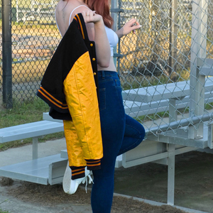 Veste courte universitaire pour femme, style Letterman, noir et jaune, avec manches en similicuir, vêtement d'extérieur décontracté, mode féminine - Product Image 3