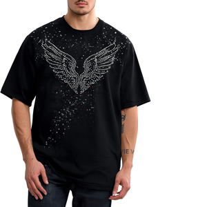 Camiseta de Moda Casual para Hombre con Alas de Cristal y Pedrería, Talla Grande, Precio de Mayoreo en Oferta - Product Image 1