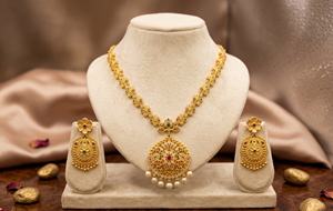 Ensemble collier et boucles d'oreilles Divyoro Classic plaqué or 24 carats en cuivre et laiton pour femmes, bijoux de mariage - Product Image 2