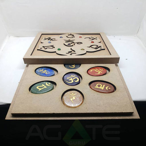 Ensemble de cristaux de pierres précieuses naturelles ovales gravées avec boîte en bois cadeau, kit de méditation et de guérison spirituelle - Product Image 5