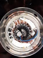Pompe à eau submersible électrique multi-étages haute pression en acier inoxydable 4 pouces pour irrigation 0,5 CV 220 V avec turbines en plastique OEM