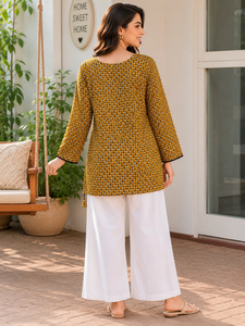 Jaipur Moda Anaya-I Kurti de Algodón Premium para Mujer, Estampado Floral, Manga 3/4, con Lazos Laterales y Mangas Abullonadas, Estilo Casual - Product Image 2