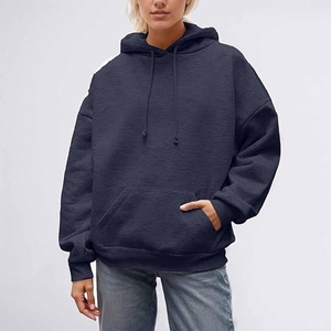Sudadera con capucha para mujer, de peso pesado, con pedrería de alas, hombros caídos, personalizada, de forro polar grueso y pesado, oversize - Product Image 6