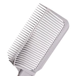 Peigne professionnel de barbier triangulaire à dents profondes pour la coupe, le coiffage, le dégradé et la tonification des cheveux, compatible avec les tondeuses. - Product Image 3