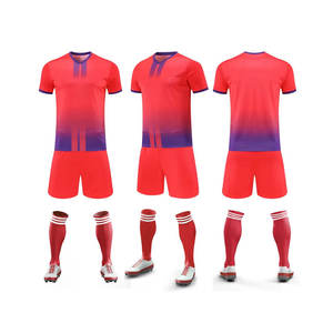 Nouveau style de maillot de football d'entraînement, uniforme de football personnalisé avec logo, fabriqué au Pakistan, meilleure qualité, short 100% polyester respirant - Product Image 2