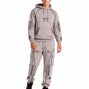 Ensemble de survêtement pour homme avec impression DTF personnalisée et bandes réfléchissantes, comprenant un sweat à capuche zippé et un pantalon de survêtement - Product Image 1