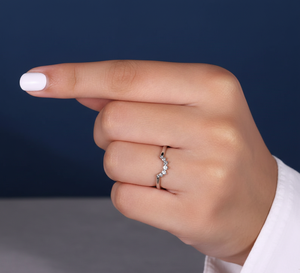 Anillo de Diamantes de 0.12 Quilates, Anillo de Compromiso con Diamantes Creados en Laboratorio, Oro Blanco, Banda de Boda Curvada, Venta al Por Mayor - Product Image 5