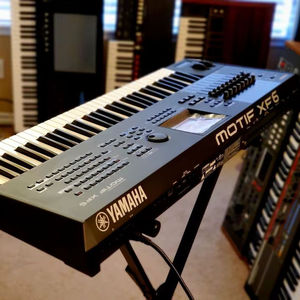 Oferta con Descuento: Teclado Yamaha Motif XF6 Pro, Estación de Trabajo de Producción Profesional, Nuevo, Venta al por Mayor - Product Image 1