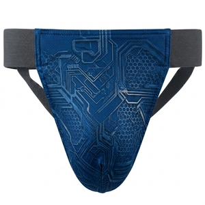 Protège-entrejambe unique et confortable en mousse moulée pour la boxe, le Muay Thai, le kickboxing, le Taekwondo et les arts martiaux – Équipement élégant - Product Image 1