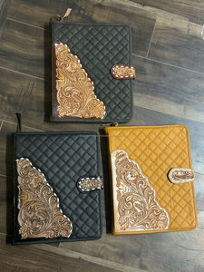 Custom <b>A4</b> Size Hand Tooled Genuine Quilted Leather Business Padfolio High Quality Cowhide Leather Interview Zippered Ring Binder - Product Image 4