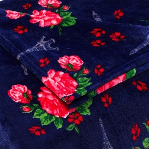 Manta de Felpa Raschel Tejida de Diseño Premium, Personalizable, Estilo Coreano Moderno para Invierno, Ligera, 100% Poliéster - Product Image 5