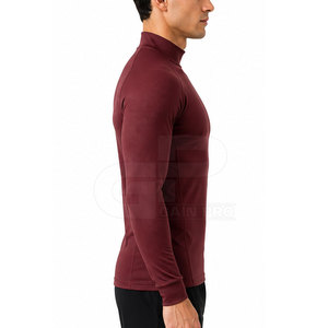 Soft Stretch Fabric <b>Compression</b> <b>Shirt</b> <b>For</b> Football Players Offering Comfort And Breathable Athletic Performance Support - Product Image 5