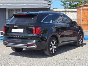 SUV essence Sorento 2023 noir d'occasion, conduite à gauche, 5 places, véhicule familial avec clé intelligente, hayon électrique, voiture d'occasion complète, véhicule coréen d'occasion - Product Image 2