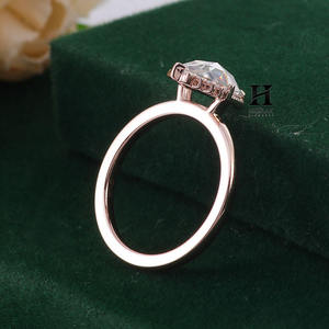 Anillo de compromiso vintage con diamante de laboratorio talla marquesa, oro rosa de 14K, halo lateral asimétrico con diamantes - Product Image 1