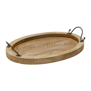 Plateau de service ovale en bois de manguier rustique avec poignées en métal, fait main, décoratif, brun clair, pour usage domestique à prix abordable - Product Image 1