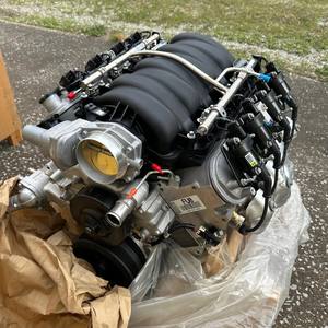 Moteur V8 LS7 7.0L haute performance à vendre - Ensemble moteur complet testé pour la course, les projets de remplacement et les améliorations de performance - Product Image 1