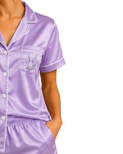 Conjunto de Pijama de Satén Morado Lavanda Personalizado por el Fabricante, Ropa de Dormir de Seda para Mujer, con Bolsillo Bordado, Manga Corta, Suave, para Descansar - Product Image 4