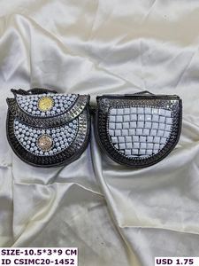 Sacs de soirée élégants en métal mosaïque pour femmes, conçus par des artisans, pochette élégante pour occasions spéciales - Product Image 2