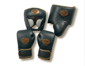 Adult <b>Boxing</b> Equipment <b>Set</b> Including Protective Headgear and Training Gloves for <b>Sparring</b> and Fitness Activities - Product Image 1
