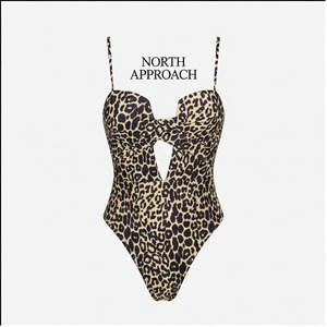 ชุดว่ายน้ำวันพีซลายเสือดาวแบบคอวีเว้าลึกเสริมฟองน้ำดันทรง ยี่ห้อ NORTH APPROACH สำหรับผู้หญิง ผ้าสแปนเด็กซ์ - Product Image 1