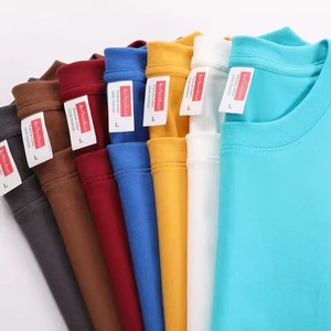 T-shirts Homme Oversize 180 g/m² de Haute Qualité en Gros, Impression de Logo, Vierge, 100% Coton, Personnalisable pour l'Extérieur - Product Image 2