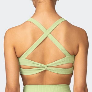 Soutien-gorge de sport pour femme avec bretelles croisées – Tissu élastique doux, conçu pour le yoga, le fitness et les exercices à domicile - Product Image 6