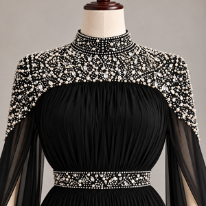 Robe de soirée longue noire perlée à col montant, sans manches, plissée, pour soirée formelle - Product Image 5