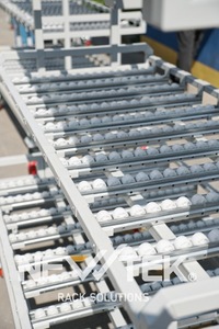 Carro de Plataforma Plateado de Aleación de Aluminio OEM para Transporte de Carga con Recubrimiento en Polvo, 300 kg, 1 Año de Garantía, Vietnam - Product Image 3