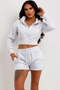 Conjunto Deportivo de 2 Piezas para Mujer, Color Gris, Sudadera Corta con Capucha, Pantalones Cortos, Cierre de Cremallera, Estilo Casual para Primavera, Color Sólido, Bolsillos Laterales - Product Image 4