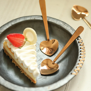 Cuillère en laiton motif cœur et cadeaux promotionnels, Cuillère à pâtisserie en laiton, Articles de vaisselle exceptionnels, Ensembles de couverts, Prix de gros - Product Image 1