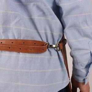 Delantal de Barbero Impermeable de Alta Calidad, Delantal de Cuero Personalizable - Product Image 3