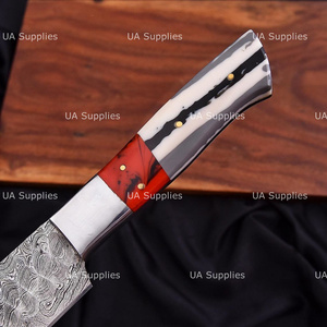 Cuchillo de Damasco Ambidiestro Hecho a Mano Personalizado para Carne de Res, Rebanador de Carne para BBQ de 10 Pulgadas, Afilado como una Navaja, Mango de Resina, Funda de Cuero, Venta al por Mayor - Product Image 5